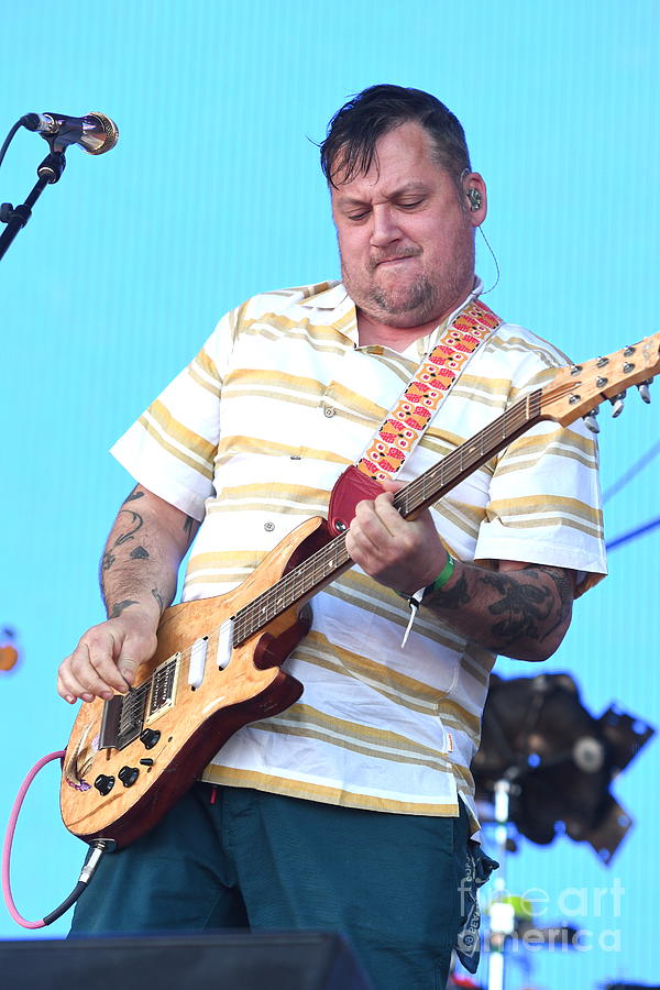 Isaac Brock Modest Mouse live performance